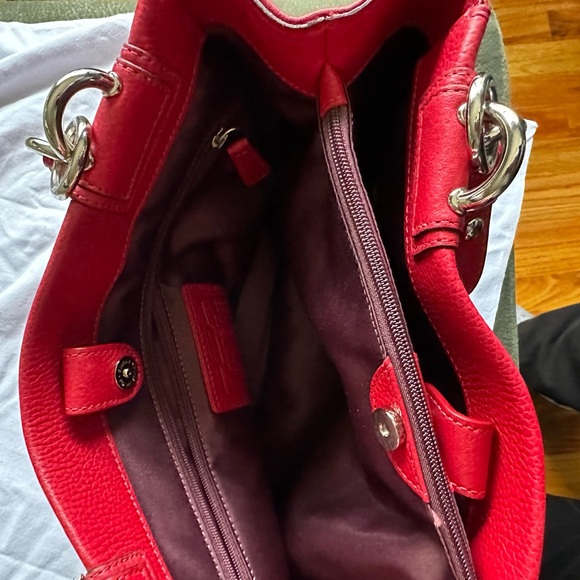 Sold - Picture 5 of 8